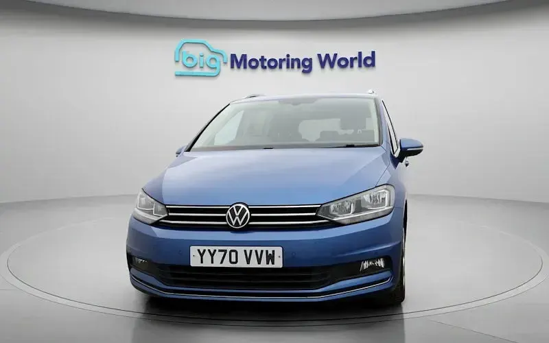 Second-hand VW Touran SEL 150 CP (110 kW) 2024 Monovolum