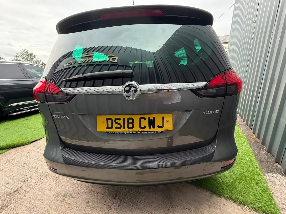 Used Vauxhall Zafira SRi 140 HP (102 kW) 2018 Grey MPV
