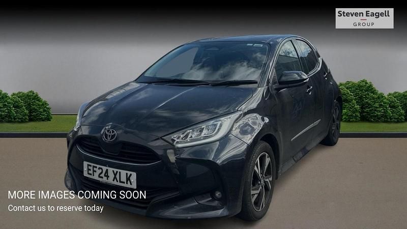 Used Toyota Yaris Hybrid Design 2024 Black Hatchback
