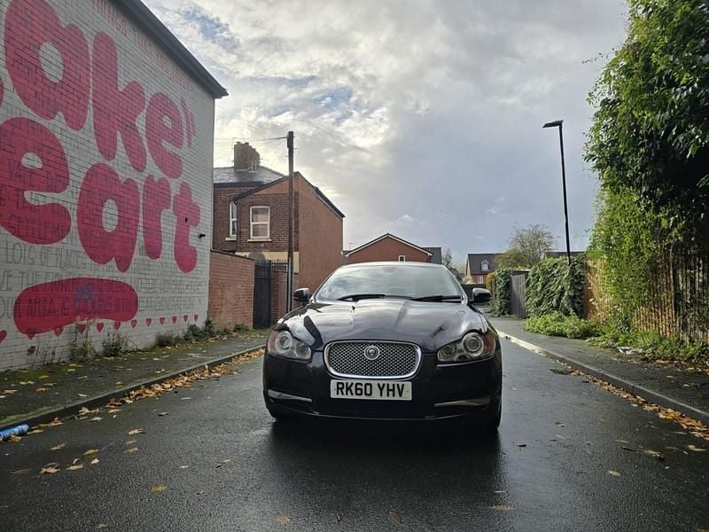 Black Used 2010 Jaguar XF Premium Luxury Sedan | £2,550 (Fair price) - Image 1/4