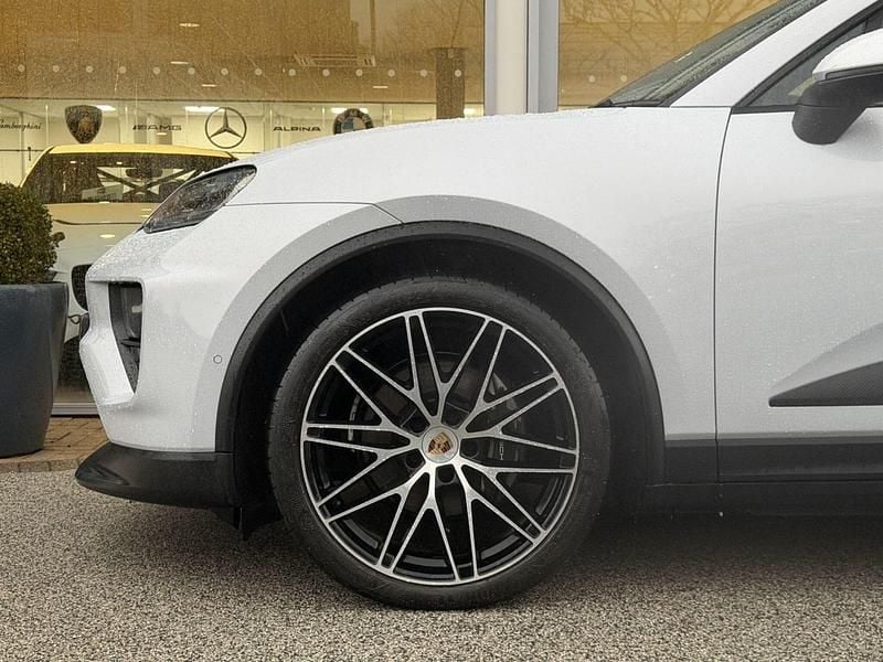 Used Porsche Macan 300 kW (408 HP) 2024 Grey SUV
