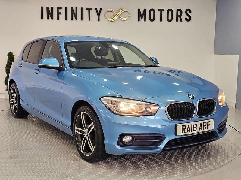 Used BMW 118 Sport Line 2018 Blue Hatchback