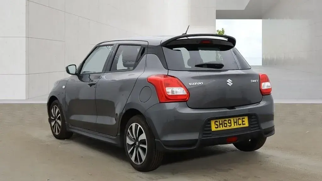 Used Suzuki Swift 90 HP (66 kW) 2019 Grey Hatchback