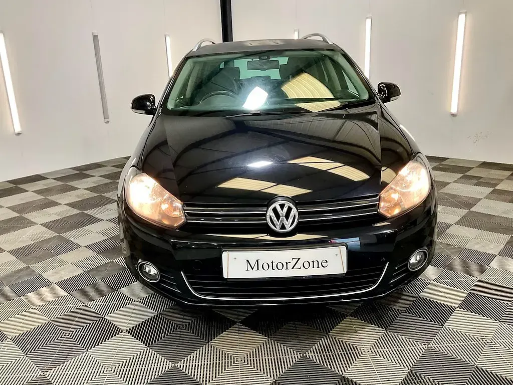 Usado VW Golf VI Sportline 105 HP (77 kW) 2011 Preto Citadino