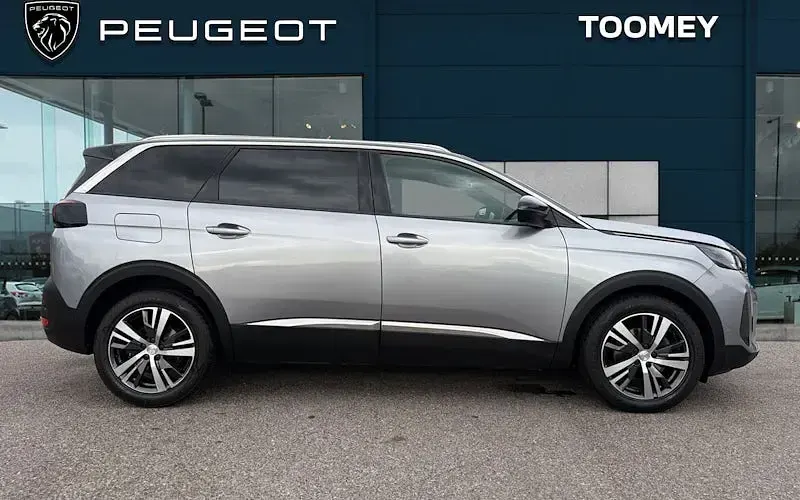 Used Peugeot 5008 Allure+ 131 HP (96 kW) 2023 Grey SUV