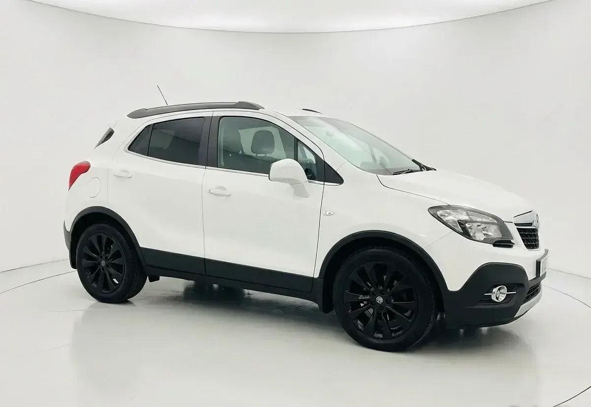 Used Vauxhall Mokka 140 HP (102 kW) 2014 White SUV