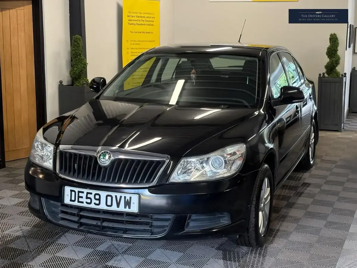 Used Skoda Octavia SE 120 HP (88 kW) 2009 Black Hatchback