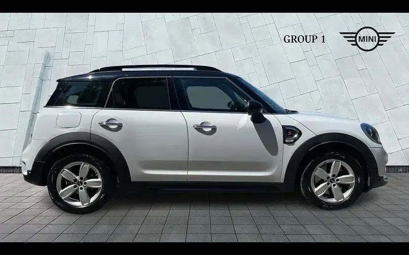 Used Mini Cooper S Countryman Classic 192 HP (141 kW) 2019 White SUV