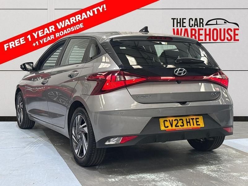 Used Hyundai i20 SE 100 HP (73 kW) 2023 Bronze Hatchback