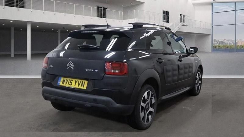 Used Citroën C4 Cactus Flair 110 HP (80 kW) 2015 Black Hatchback