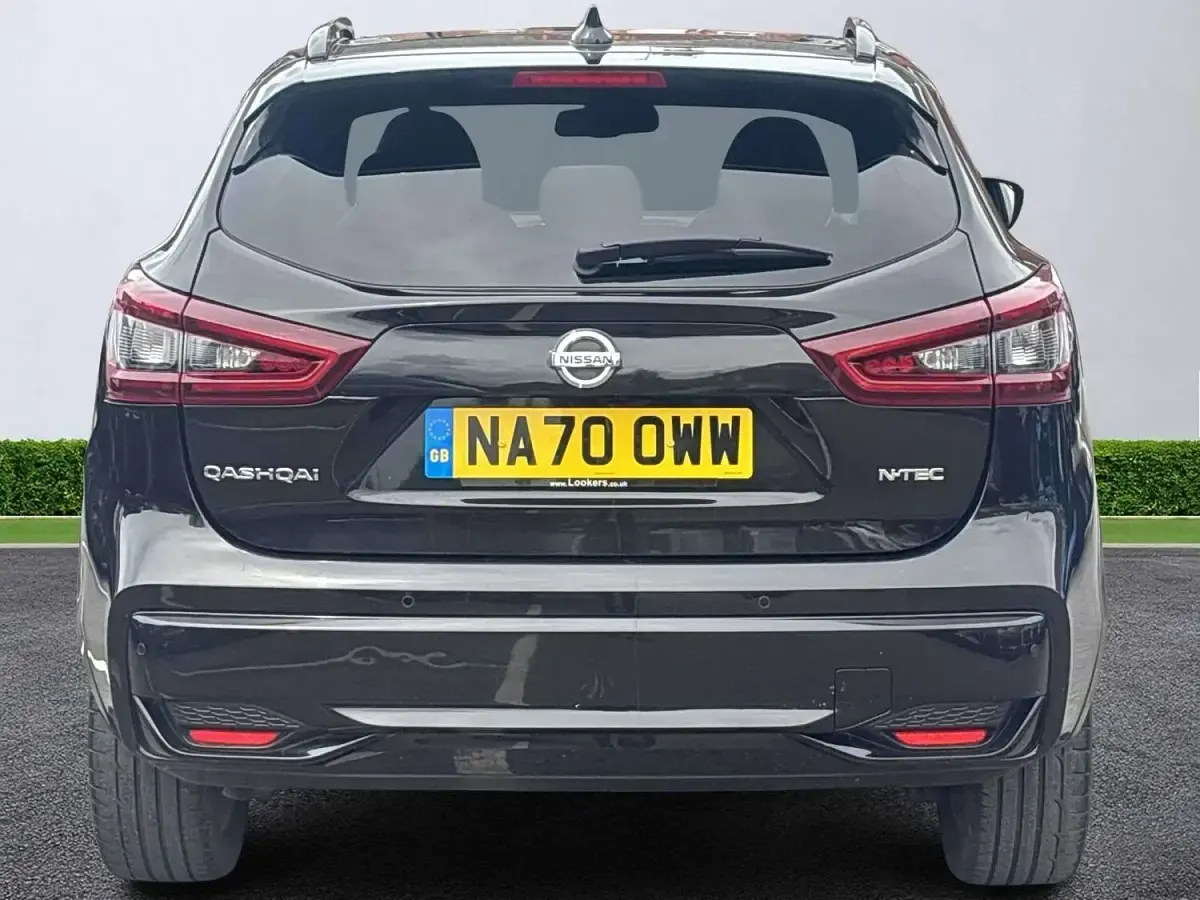 Used Nissan Qashqai N-TEC 160 HP (117 kW) 2020 Black SUV