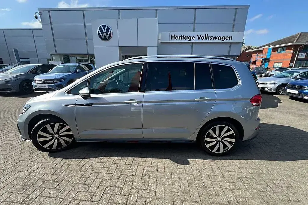 Used VW Touran 150 HP (110 kW) 2025 MPV
