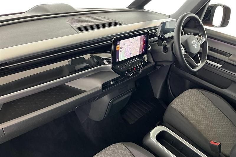 Used VW ID. Buzz Pro 150 kW (204 HP) 2023 Orange MPV