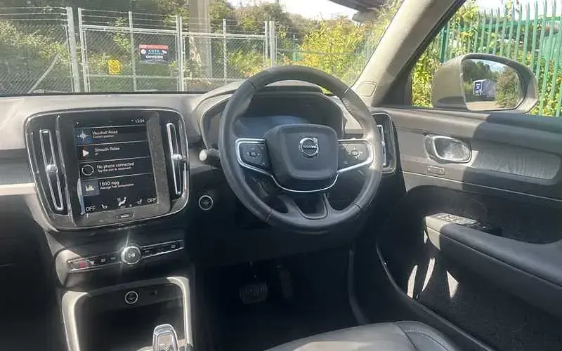 Used Volvo XC40 Inscription 163 HP (119 kW) 2021 Grey SUV