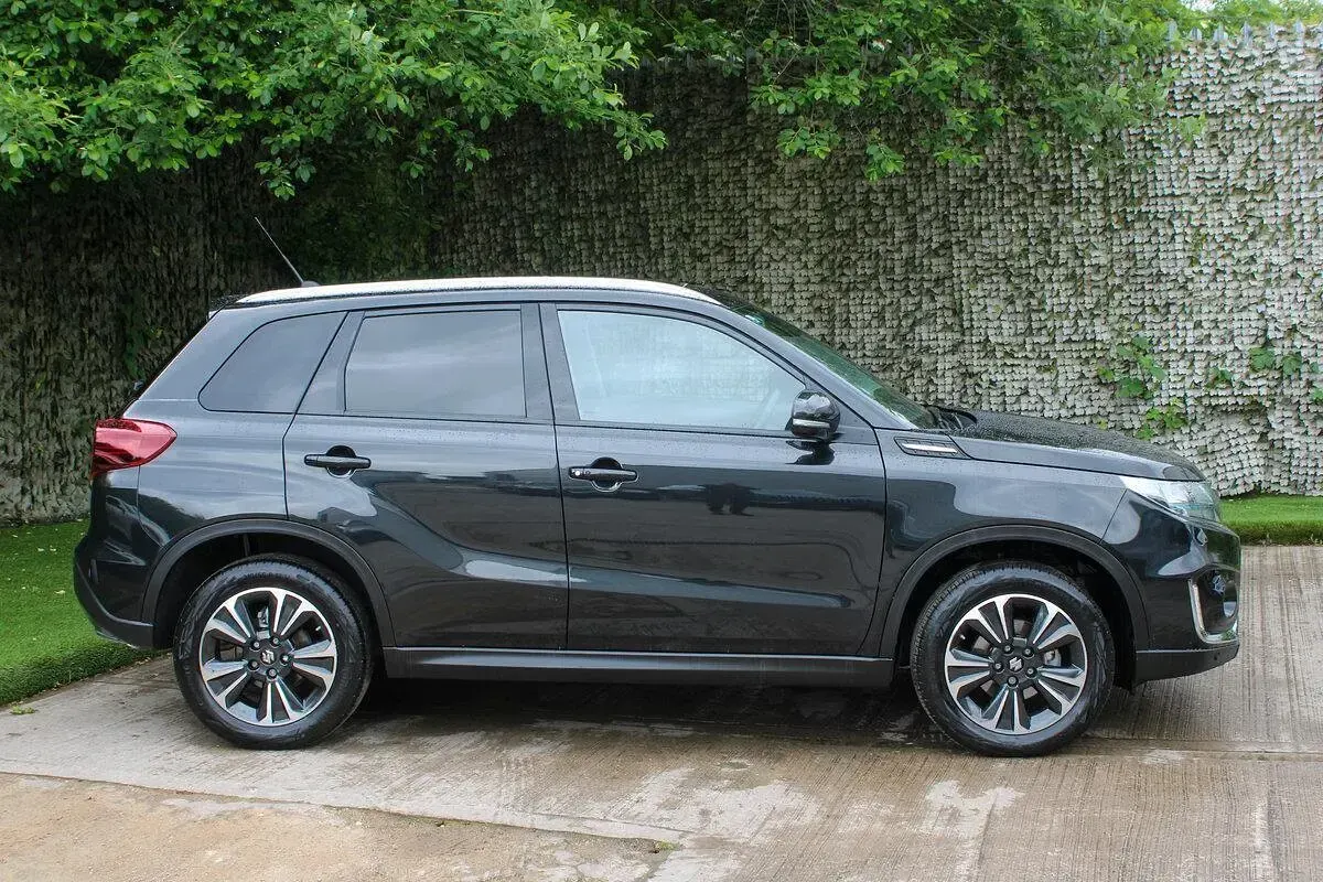 Used Suzuki Vitara SZ5 2025 Black SUV