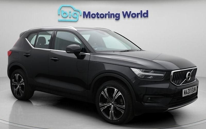 Used 2020 Volvo XC40 Inscription SUV | £24,500 (Fair price) - Image 1/4