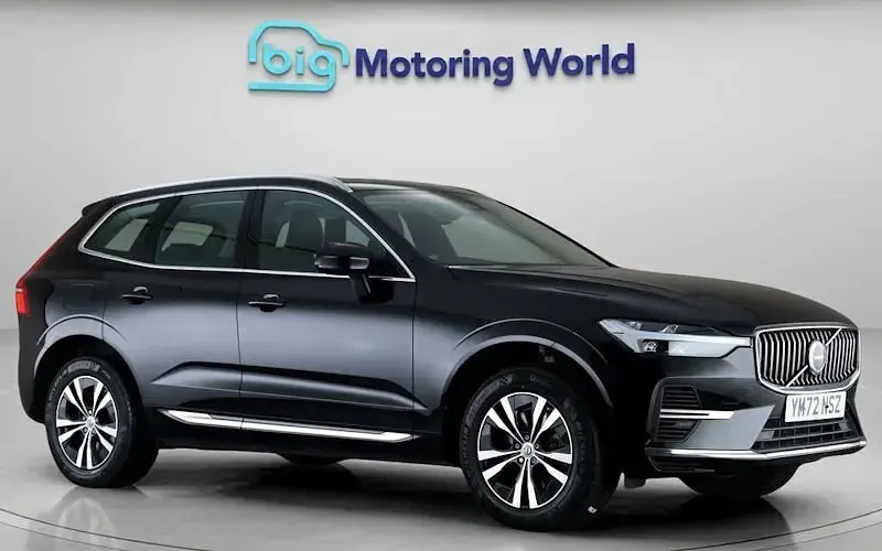 Used Volvo XC60 Core 350 HP (257 kW) 2023 SUV