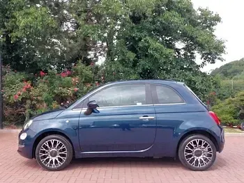 Used Fiat 500 70 HP (51 kW) 2024 Blue Hatchback