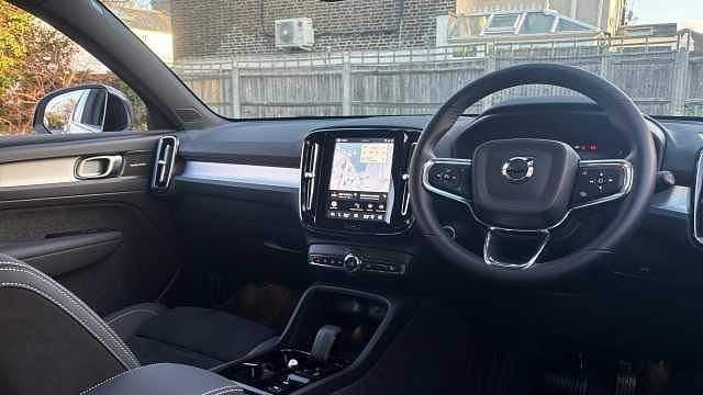 Used Volvo XC40 Ultra 163 HP (119 kW) 2026 SUV