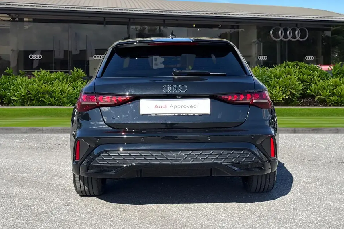 Used Audi A3 Sportback e-tron Black Edition 204 HP (150 kW) 2025 Black Hatchback