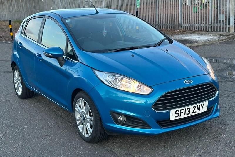 Blue Used 2013 Ford Fiesta Zetec Hatchback | £4,995 (Fair price) - Image 1/1