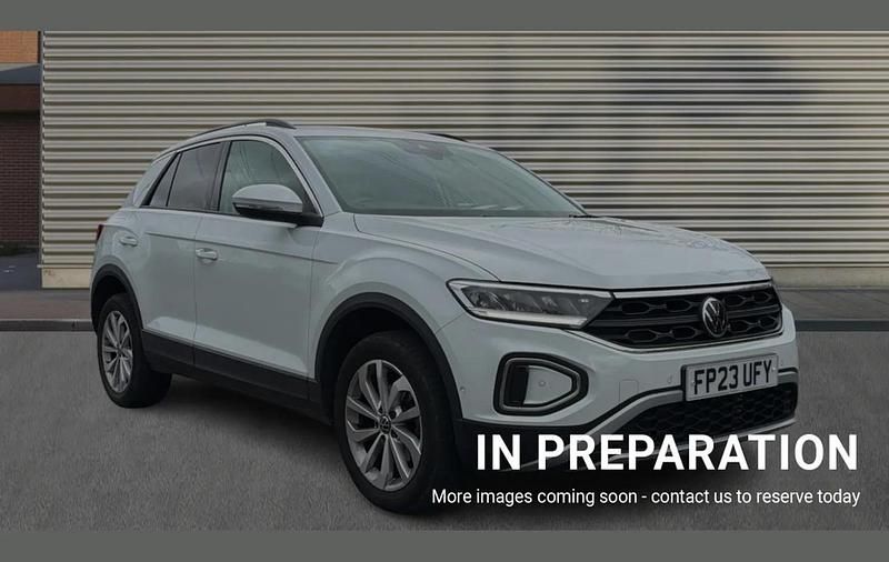 Used VW T-Roc Life 150 HP (110 kW) 2023 White SUV