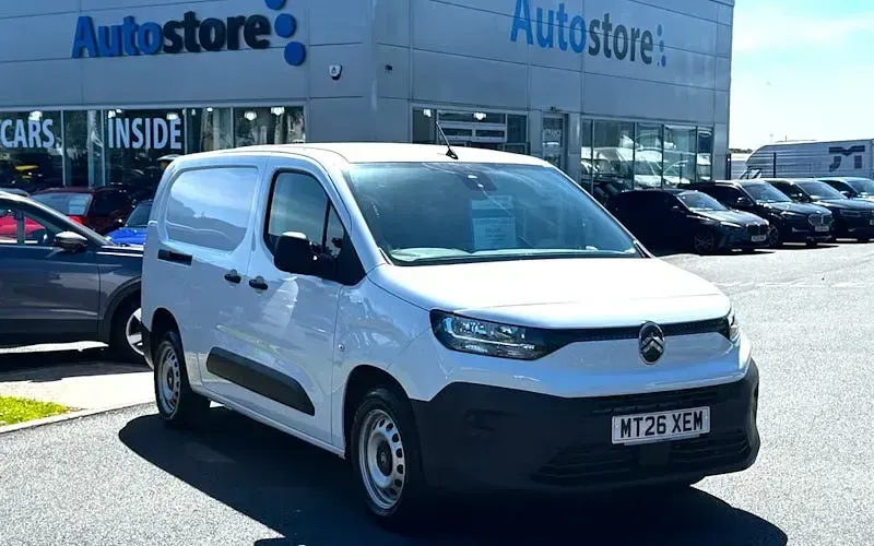 New Citroën Berlingo 102 HP (75 kW) 2025 MPV
