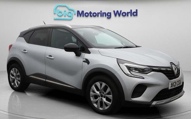 Used 2021 Renault Captur Iconic SUV | £12,600 (Good price) - Image 1/4