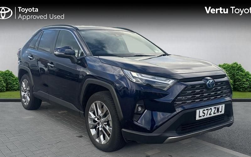 Used 2025 Toyota RAV4 Estate | £28,865 (Super price) - Image 1/4