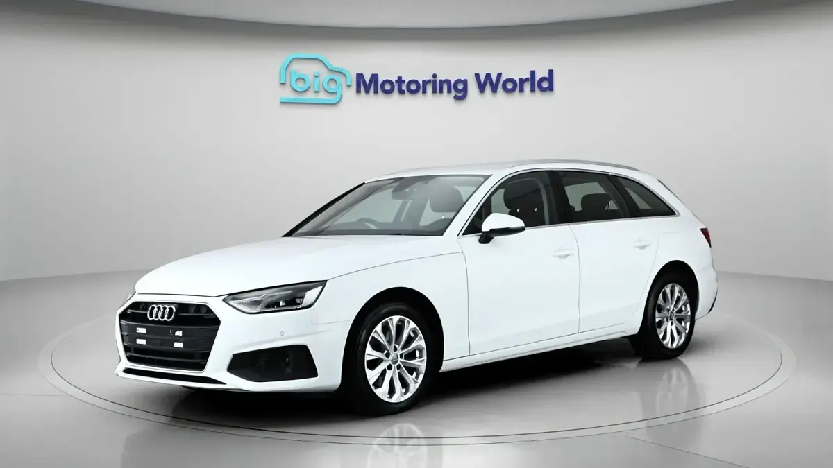 Used Audi A4 134 HP (98 kW) 2020 White Estate