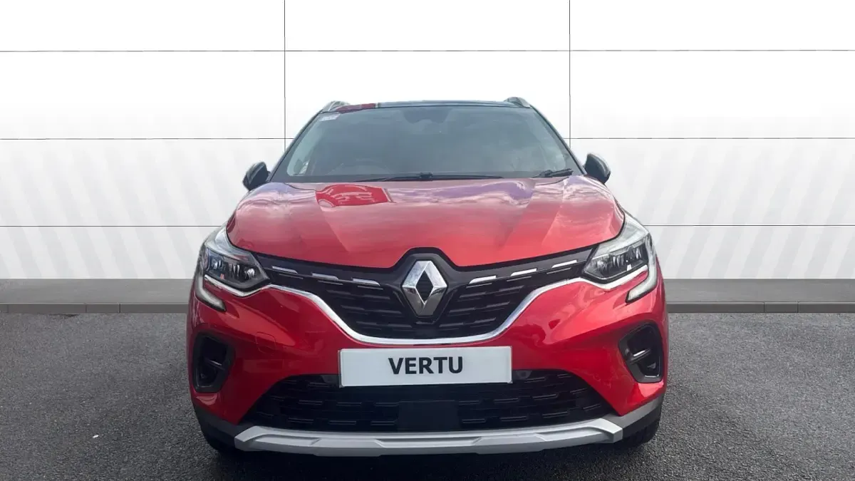 Used Renault Captur Version S 91 HP (66 kW) 2021 Red/black SUV