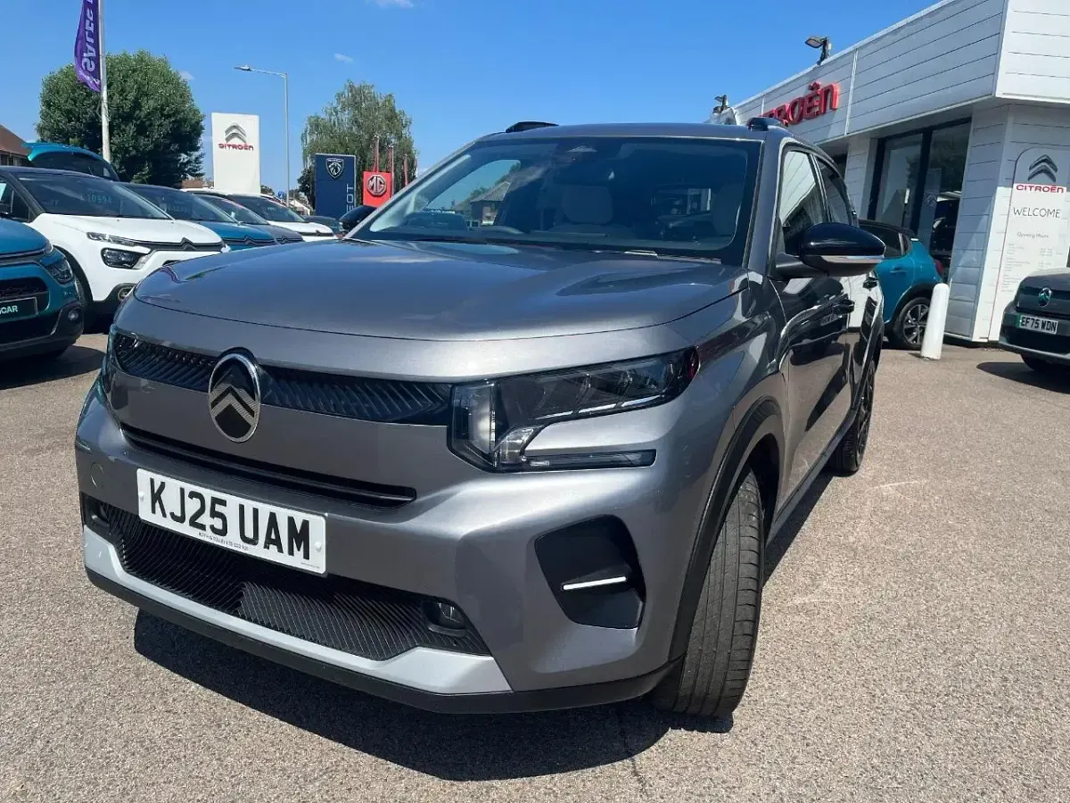 Used Citroën C3 108 HP (79 kW) 2025 Grey SUV