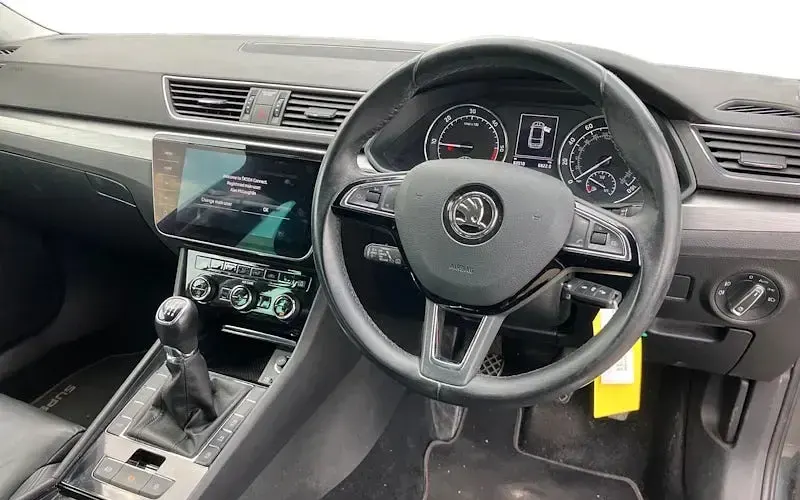 Gebraucht Skoda Superb SE L Executive 190 PS (139 kW) 2019 Kombi