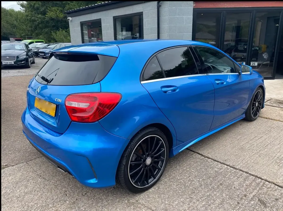 Used Mercedes A180 AMG 2013 Blue Hatchback