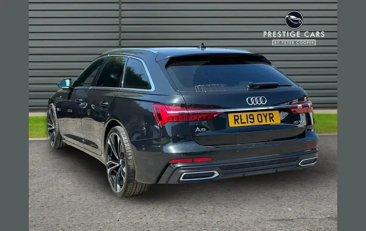 Used Audi A6 S-Line 204 HP (150 kW) 2019 Grey Estate