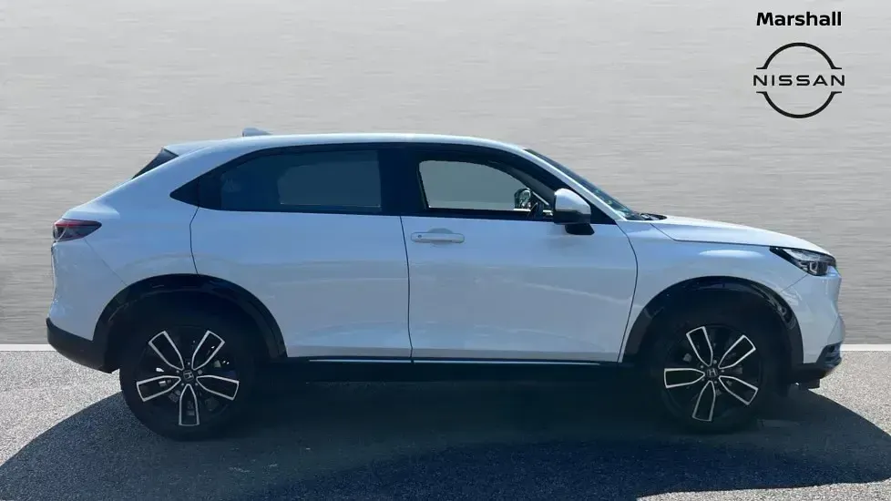 Used Honda HR-V Advance 131 HP (96 kW) 2022 White SUV