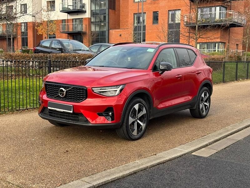 Red Used 2024 Volvo XC40 Ultimate SUV | £20,991 - Image 1/4