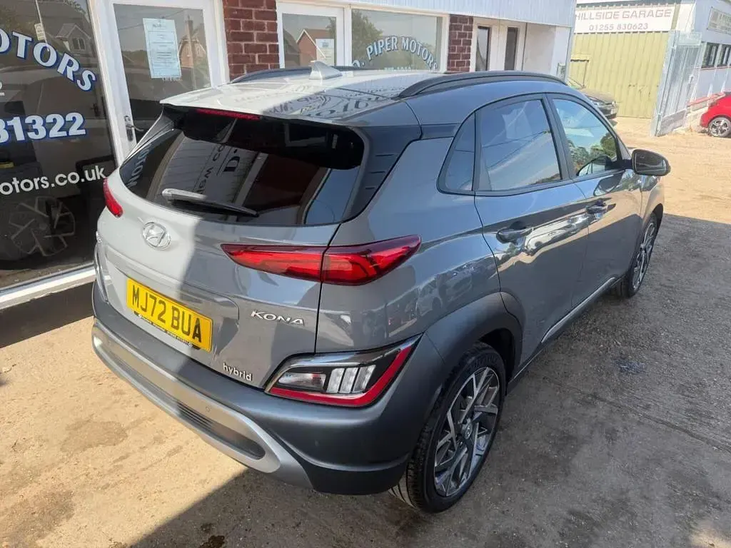 Used Hyundai Kona Premium 141 HP (103 kW) 2022 Grey SUV