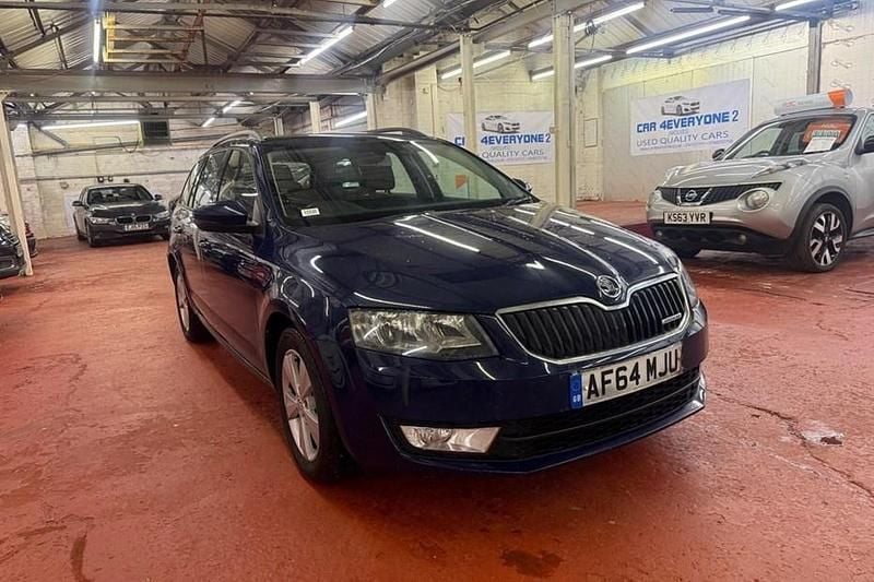 Blue Used 2014 Skoda Octavia Business Line Estate | £3,300 (Fair price) - Image 1/1
