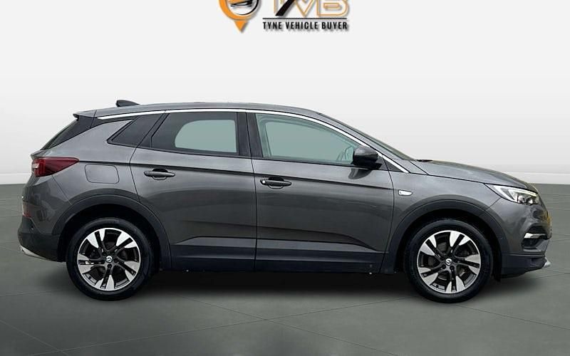 Used Vauxhall Grandland X Sport 131 HP (96 kW) 2019 SUV