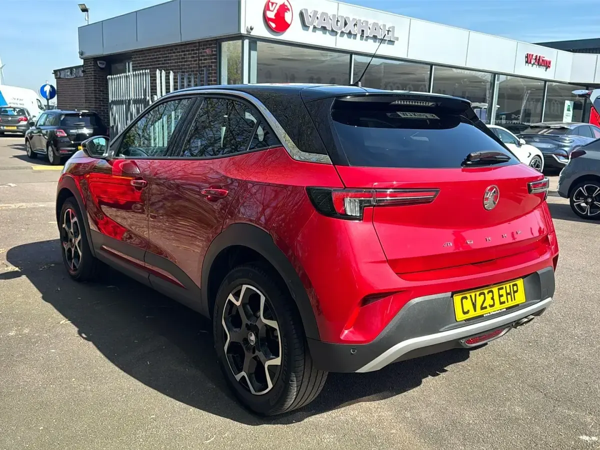 Second-hand Vauxhall Mokka Ultimate 130 CP (95 kW) 2023 Roșu SUV