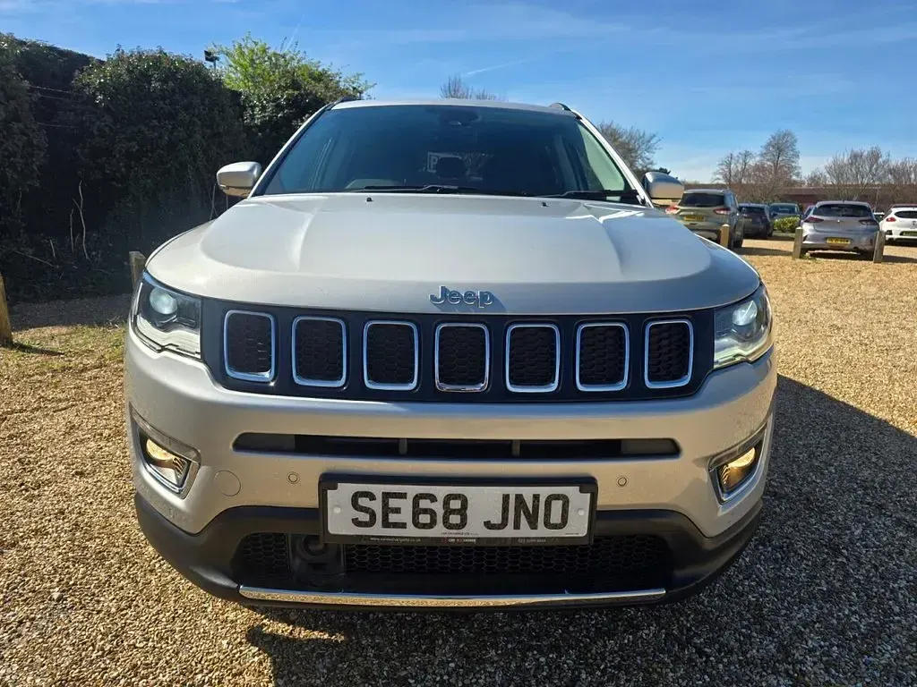 Used Jeep Compass Limited 170 HP (125 kW) 2019 Silver SUV