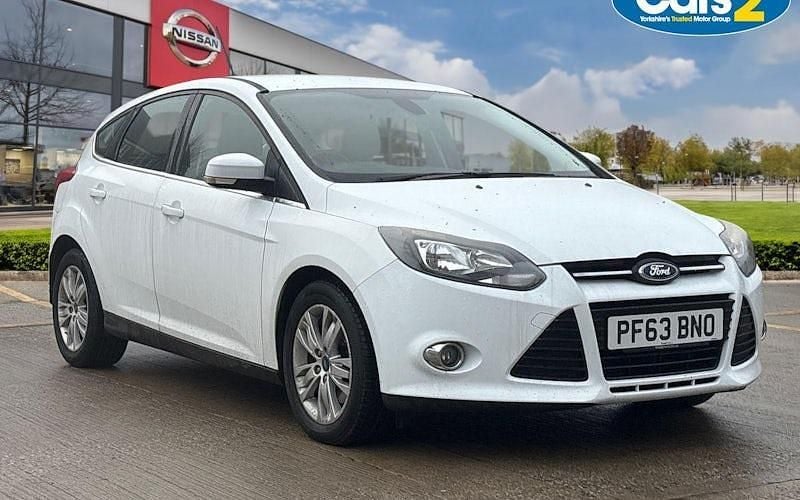 White Used 2014 Ford Focus Titanium Estate | £5,290 (Fair price) - Image 1/4