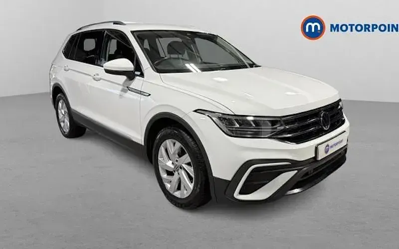 Usado VW Tiguan Allspace Life 150 HP (110 kW) 2024 SUV
