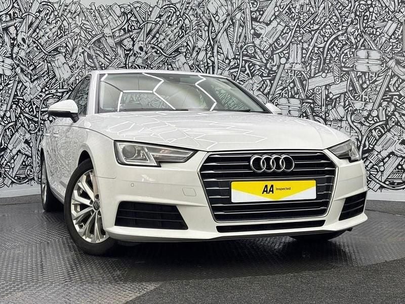 Used Audi A4 Advanced 150 HP (110 kW) 2017 White Sedan