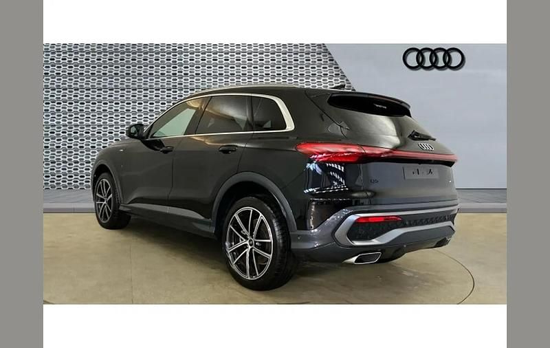 Ny Audi Q5 S-Line 200 HK (147 kW) 2025 Other SUV