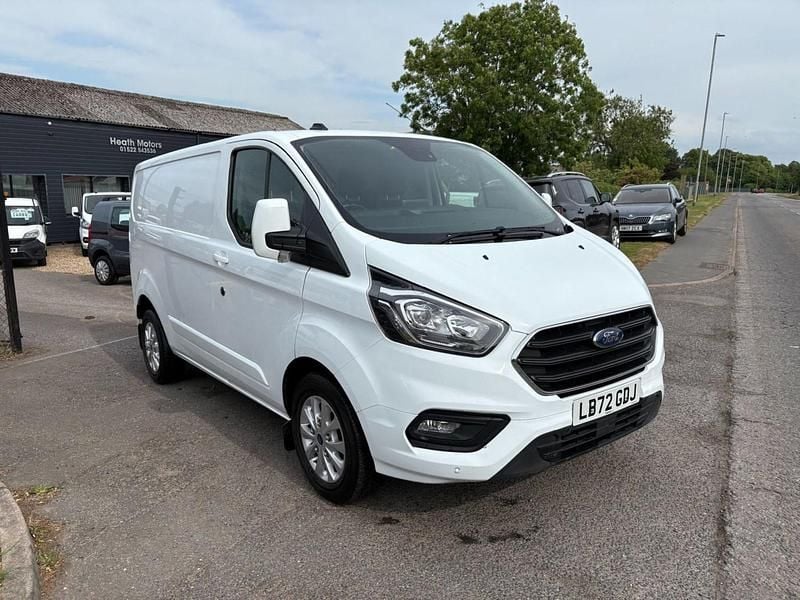 White Used 2022 Ford Transit Custom Limited Van | £12,295 (Good price) - Image 1/4