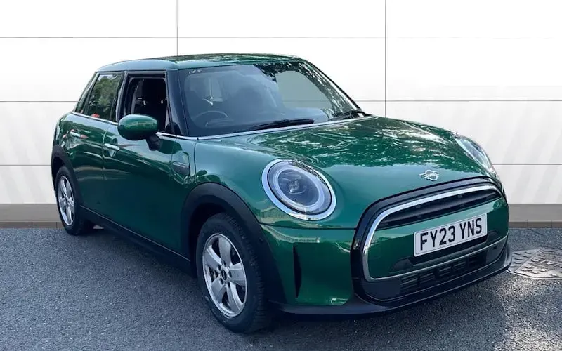 Used Mini Cooper Classic 136 HP (100 kW) 2023 Hatchback