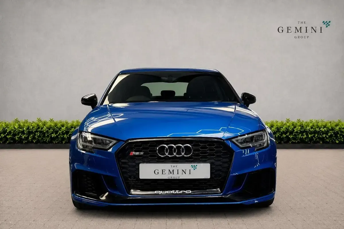 Used Audi RS3 Comfort 400 HP (294 kW) 2019 Blue Sedan