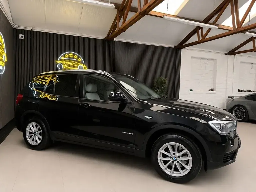 Begagnad BMW X3 Performance 2014 Svart SUV